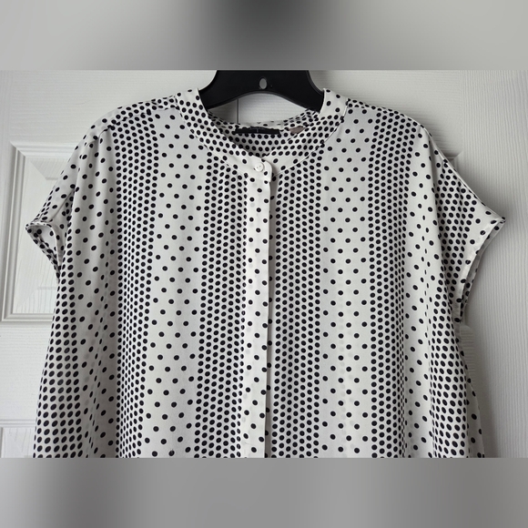 Tahari Black and White Striped Polka Dot Button Down Shirt SIZE XL. Like New. - Picture 3 of 11